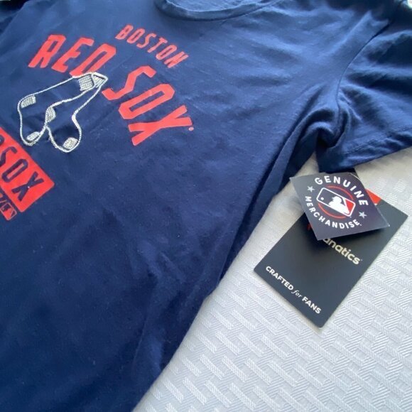 Fanatics genuine Red Sox bling t-shirt, Small - Picture 7 of 9